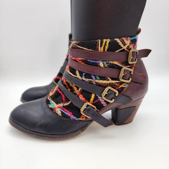 L’Artiste Leather Yarn Buckle Ankle Boots Size 9.5 EUR 41 Heeled Boho Whimsigoth - Picture 2 of 12